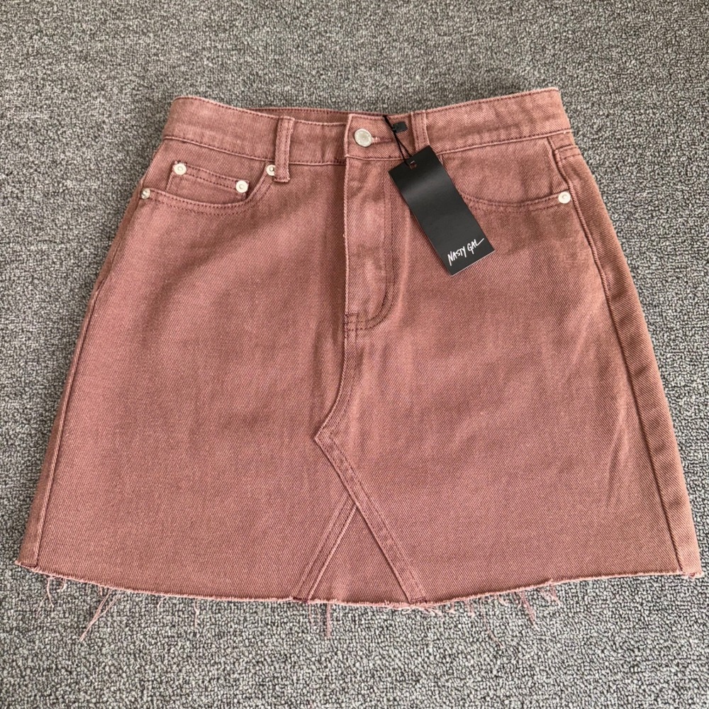 NWT Nasty Gal Brown High Waisted Denim Mini Skirt Raw Hem Size 4 Boho Western